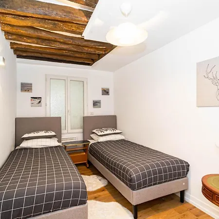 Opera-madeleine 2 Bedrooms * 파리