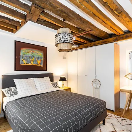 Appartement Opéra-madeleine 2 Bedrooms Parijs